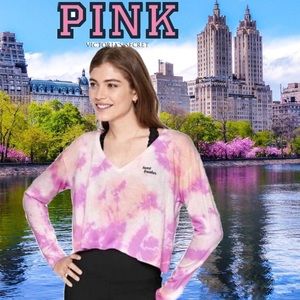 PINK Victoria’s Secret Tie Dye “Heartbreaker”Graphic Long Sleeve Cropped…